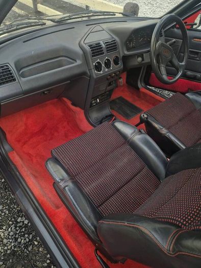 Peugeot 205 1.6 GTI 1990