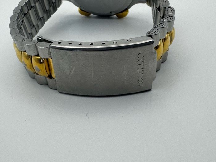 CITIZEN Eco-Drive watch