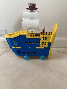 pirate ship