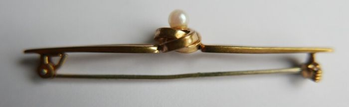 Vintage  Gold Tone Faux Pearl  Bar Brooch