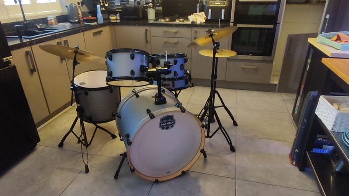 Mapex Drum kit