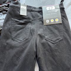 Women's biker leggings with knee pads