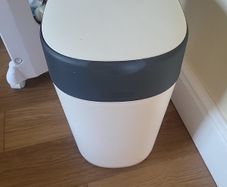 nappy bin