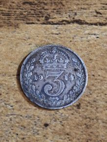 Great Britain UK 1914, 3 Pence / Threepence, George V, Silver Coin - free standard postage