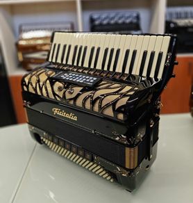 Supertone 120 Accordion