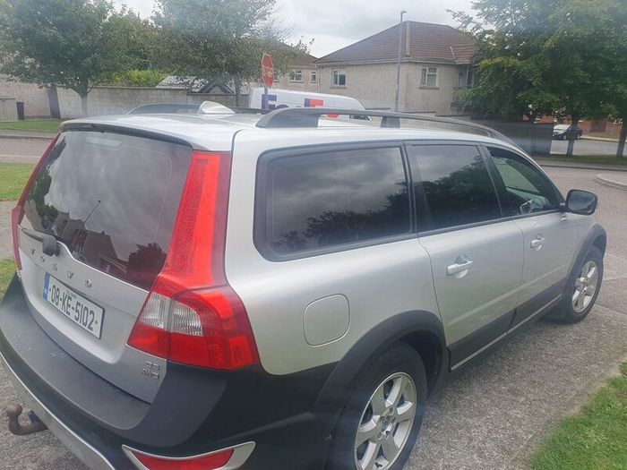 Volvo XC70 2008 all for parts or for fix