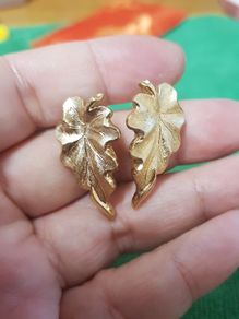 Vintage Monet Golden Tone Earrings