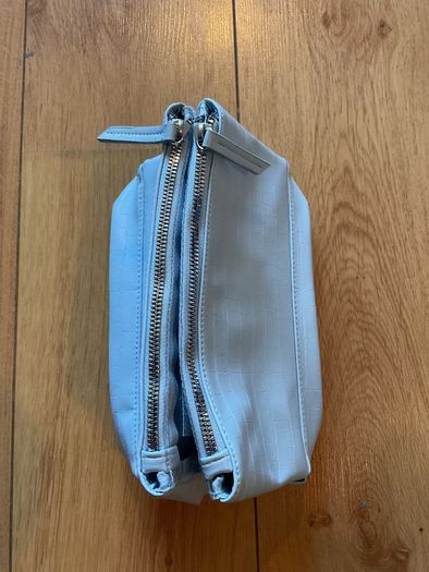 Toiletries bag
