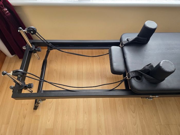 PILATES Reformer Machine (brand new)