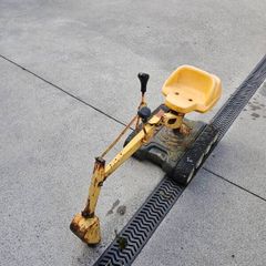 Toy Metal Digger