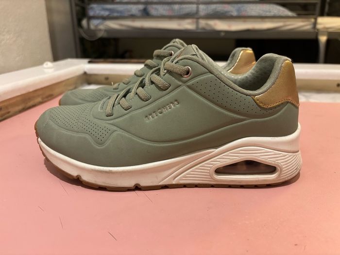 Skechers size 37 (uk 4 | us 7)