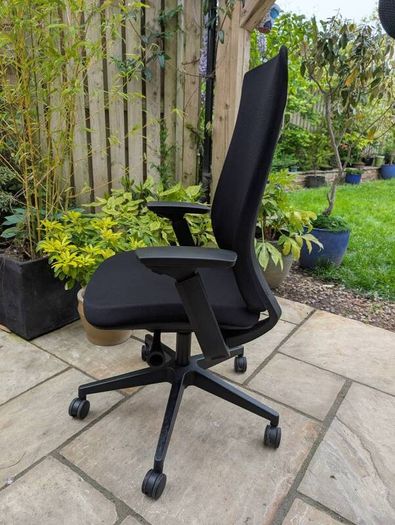 ergonomic office chair