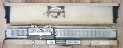 Knitting Machine Knitmaster  ES-302
