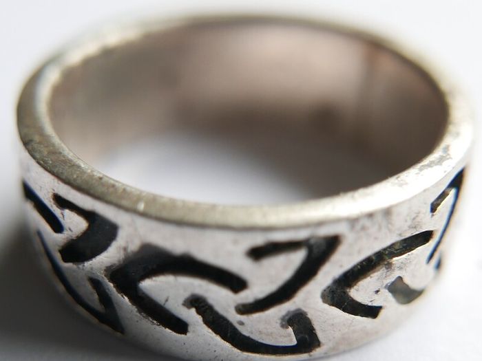 Vintage Sterling Silver Celtic Knot Ring Size P1/2 - 6,94g