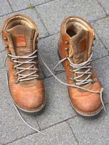 Eleventy Milano Italian Heritage Leather Hiking Boots Size [Nine]