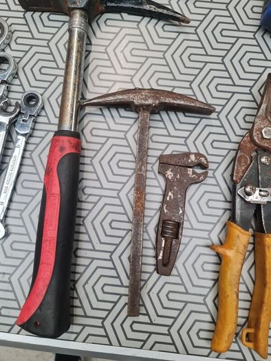 Hand tools and toolbag