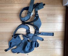 baby bjorn carrier