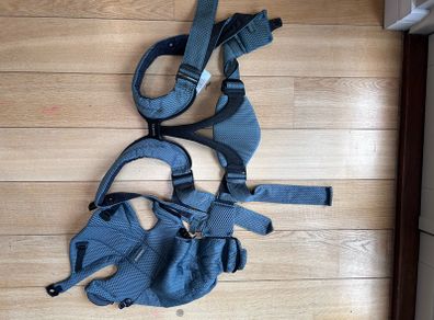 baby bjorn carrier