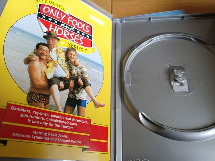 Only Fools and horses "Missing disc 2"