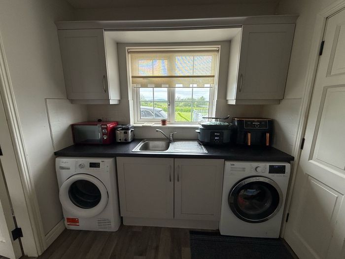 Large Kitchen and Utility