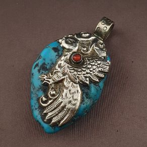 Vintage Arizona Turqouise Silver Bird Desgin Pendant