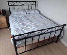 4ft 6 iron double bed