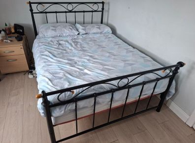 4ft 6 iron double bed