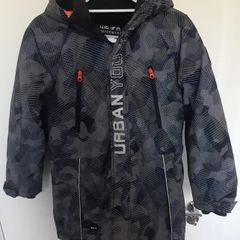 Boys jacket 11-12 yrs