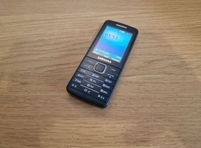 Samsung S5610