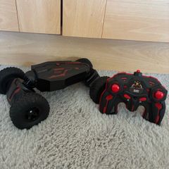 Stunt car with remote