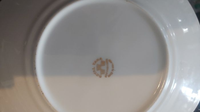 Royal Tara plate