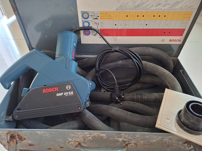 Bosch GNF 20 CA Wall Chaser 240v