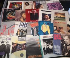 19 single HITS