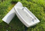 sink with pedestal