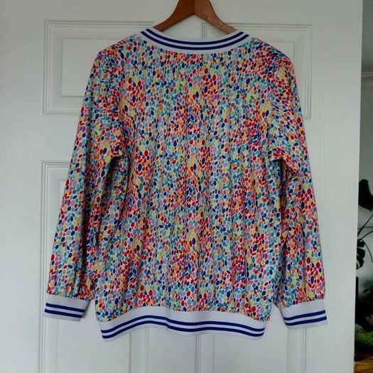 V neck Top UK 14 or Large