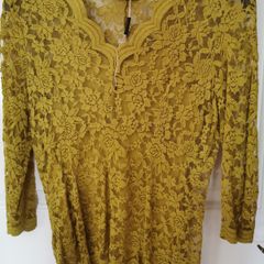 NEW - Gallery olive lace top UK 8