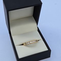 18ct Yellow Gold Diamond Eternity Ring