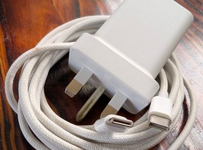 genuine google pixel 18W usb C charger with upgraded 3m long usb C cable