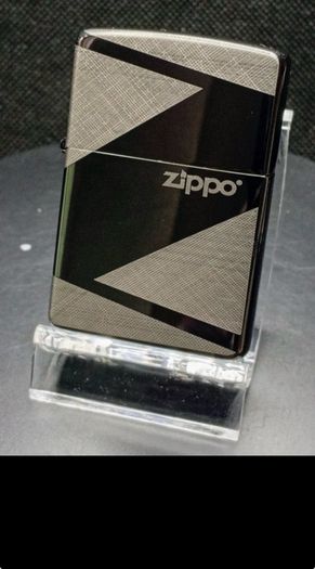 Graphic Ice designer Zippo