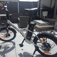 folding e-bike
