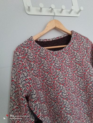 women's top long sleeve. Size 12/14