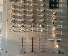 DJ Mixer - Vestax PCV 275