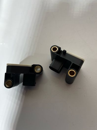 Bmw Airbag Crash Sensors Pair X2 6956485 E90 E91 E92 E93 3 Series  Left + Right A1l2b522s