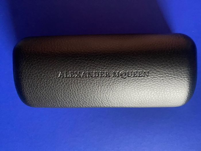 Alexander MC QUEEN Sunglasses genuine hard Case