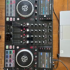 Numark NVII DJ Controller