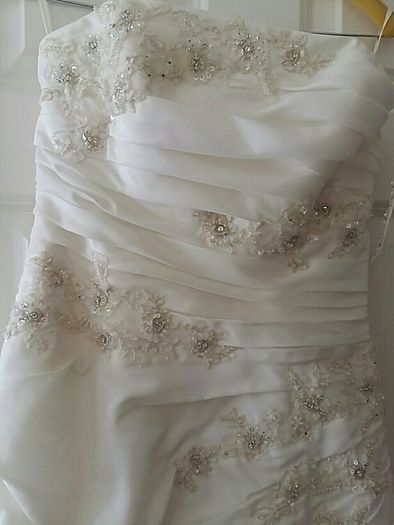 Benjamin roberts wedding dress