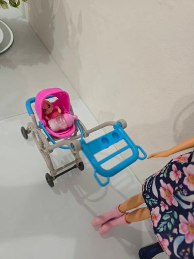 Barbie Family & Playground Set Dolls & Accessories