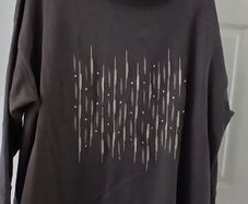 Caroline Donnelly Grey Top