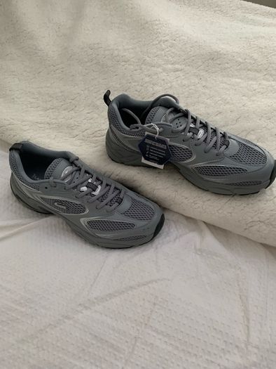 lacoste trainers Brand New.