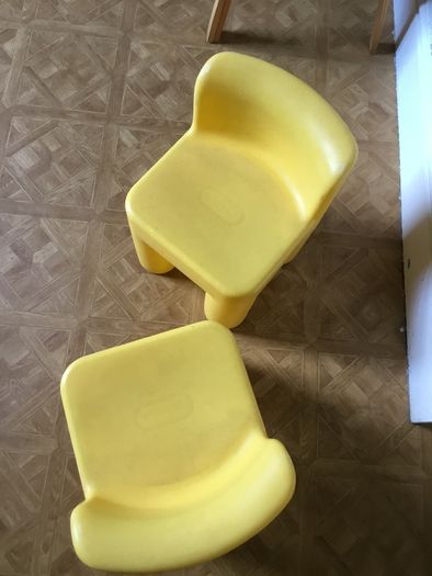 Little tikes chair
